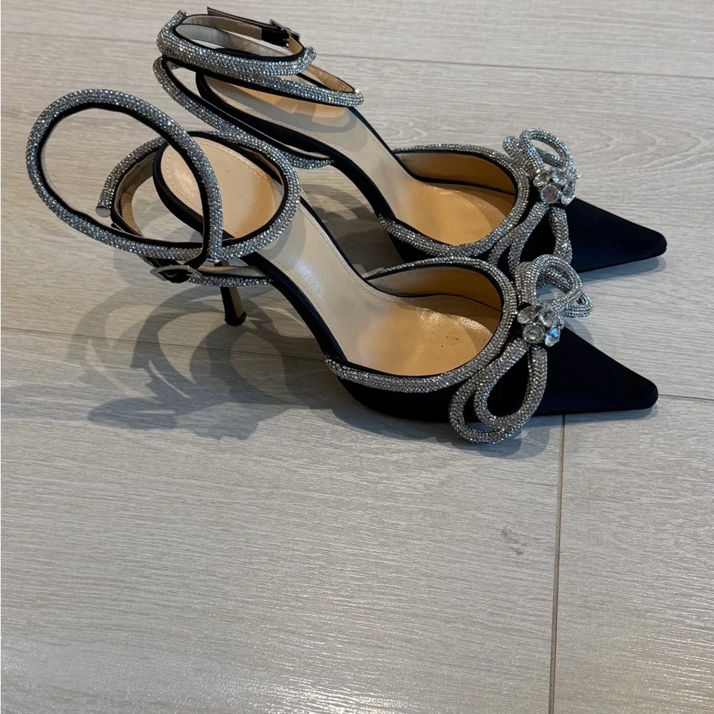 MACH & MACH Double Bow Satin Heels - Picture 11 of 12